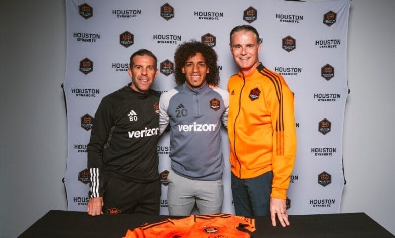 Adalberto 'Coco' Carrasquilla Renueva con el Houston Dynamo hasta el 2025 1